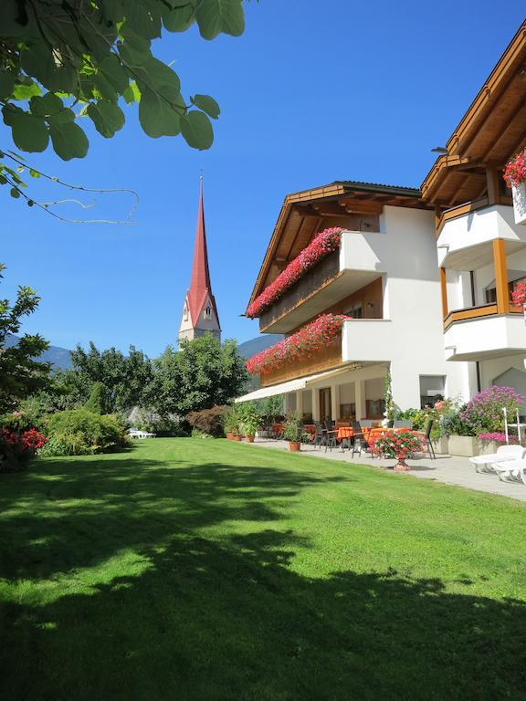 Hotel Waldheim Natz-Schabs Eksteriør bilde
